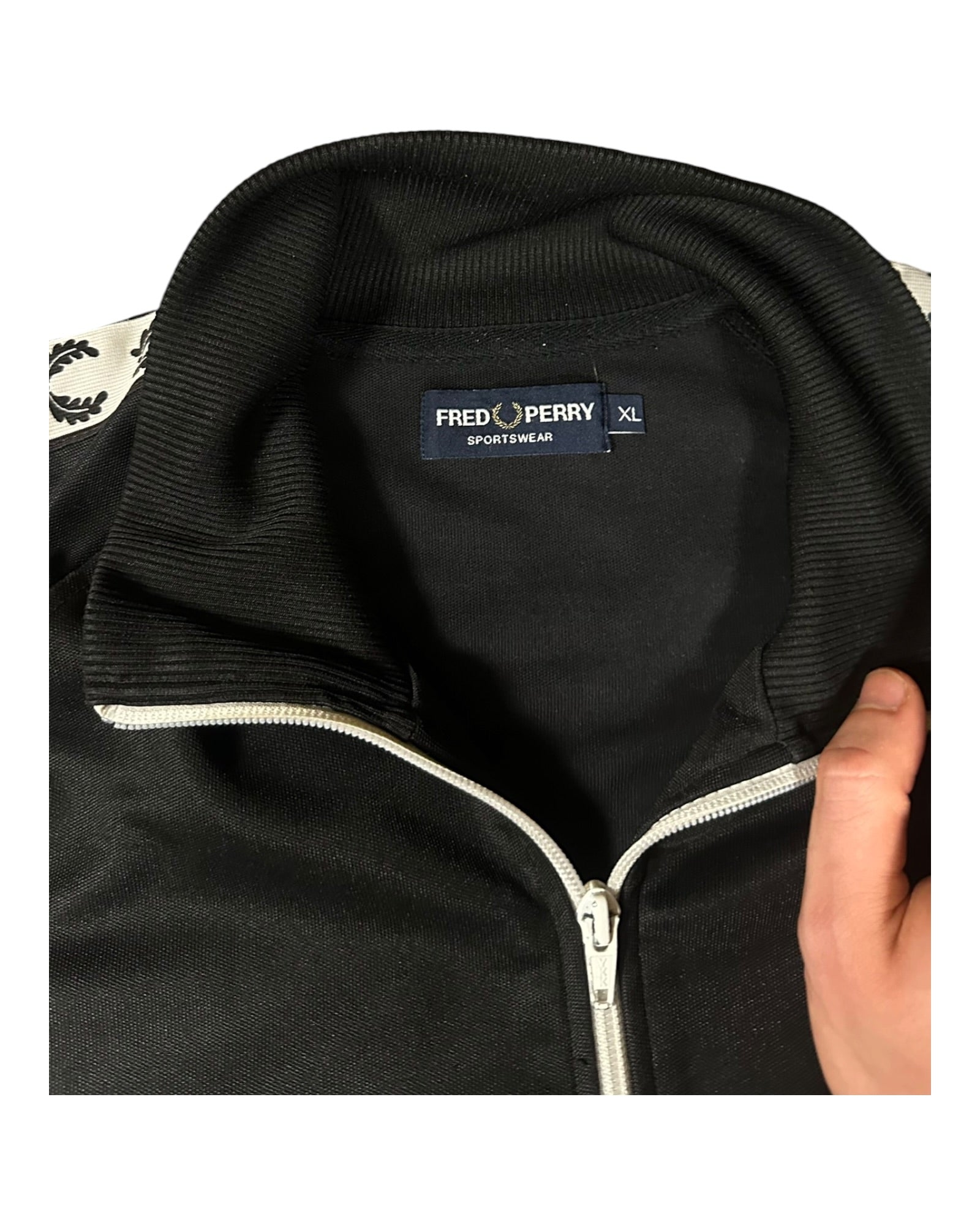 Fred Perry Monogram Trainingsjacke (XL)